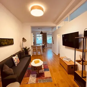 https://deutzer-traumappartment.topcolognehotels.com
